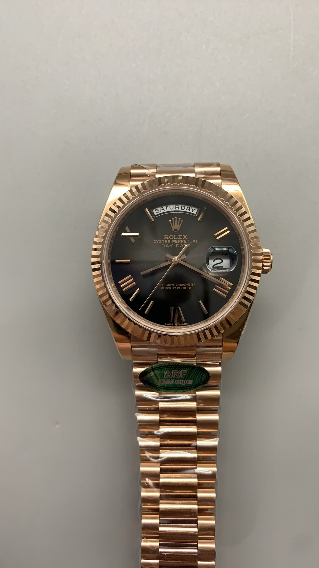 Rolex Day-Date 40MM | โชว์วันและวันที่ | กลไกอัตโนมัติ Cal.3255