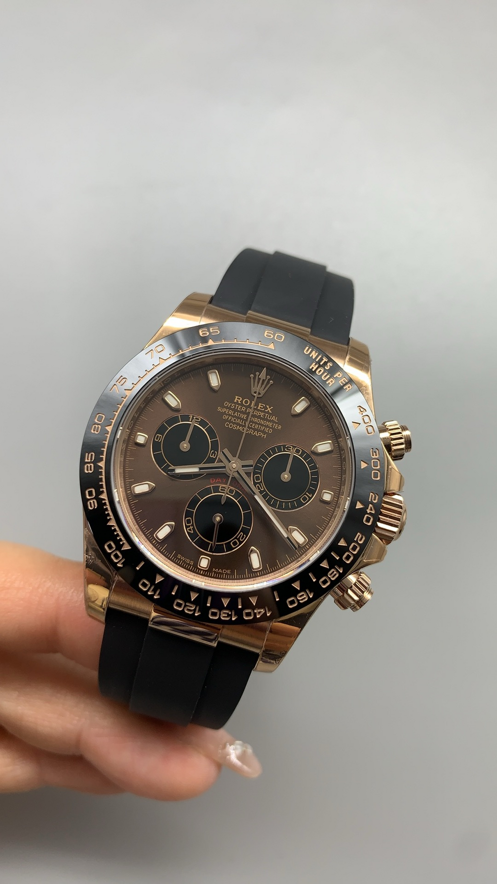 Rolex Daytona 40MM | หน้าปัดสีน้ำตาล (คาปูชิโน่) | ตัวเรือนสแตนเลสเคลือบสีโรสโกลด์ PVD