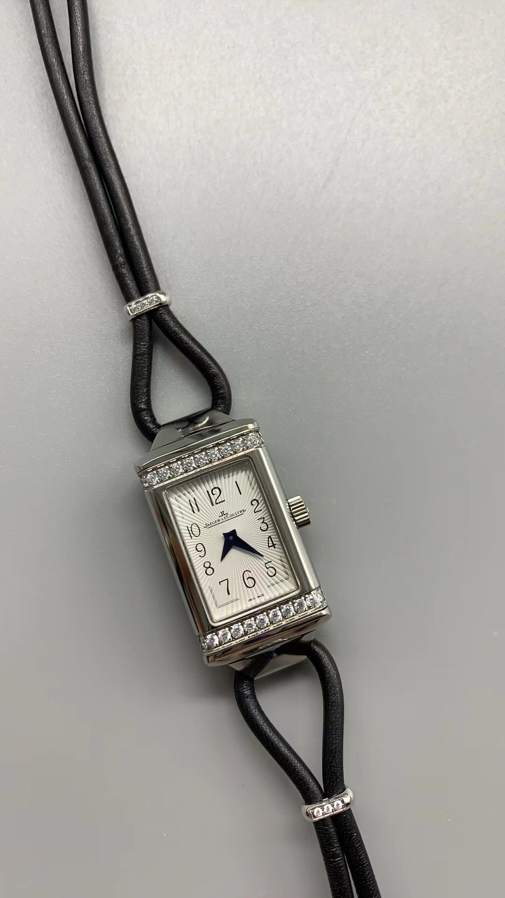 Jaeger-LeCoultre Reverso One Duetto Jewelry | 40×20MM | Stainless steel case | Diamond-set bezel | Silver dial | Black thin leather strap | Manual winding movement