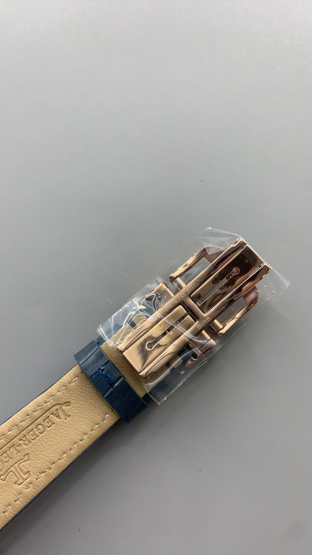 Jaeger-LeCoultre Rendez-Vous Star | 36MM | Rose gold-plated stainless steel case | Diamond-set bezel | Falling star function | Blue dial | Blue alligator strap | Automatic movement Cal.734