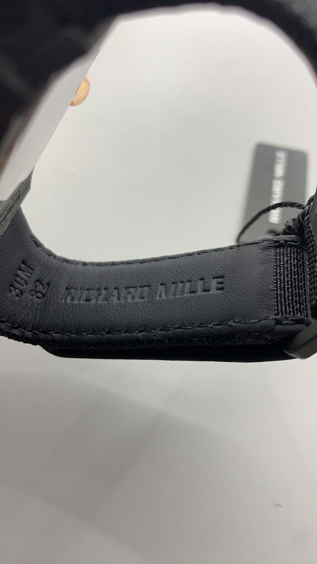 Richard Mille RM38-02 | 42MM | ตัวเรือนคาร์บอนไฟเบอร์ TPT + โครงไทเทเนียม | หน้าปัดสเกเลตัน | กลไกไขลานมือ Flying Tourbillon