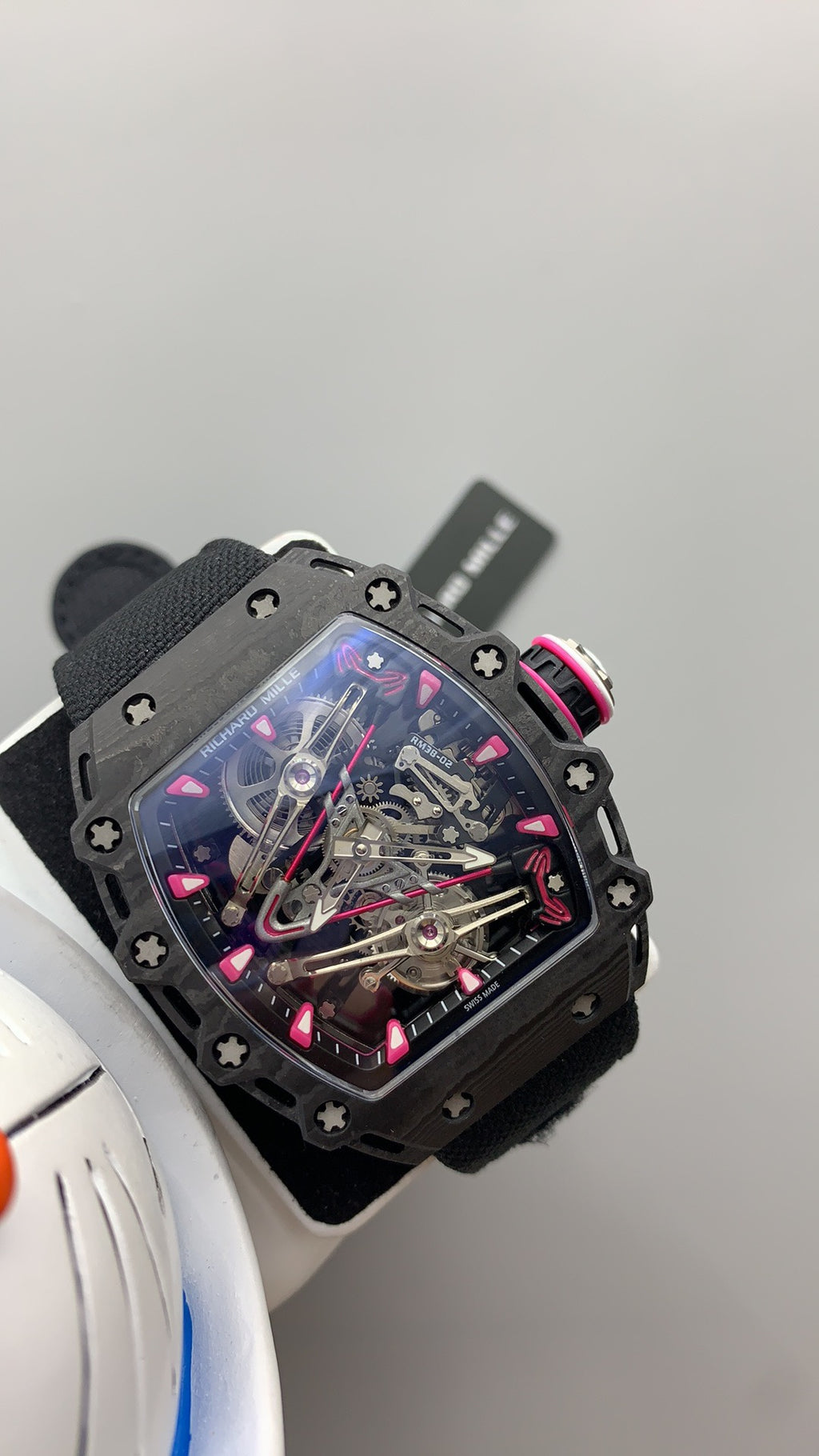 Richard Mille RM38-02 | 42MM | ตัวเรือนคาร์บอนไฟเบอร์ TPT + โครงไทเทเนียม | หน้าปัดสเกเลตัน | กลไกไขลานมือ Flying Tourbillon