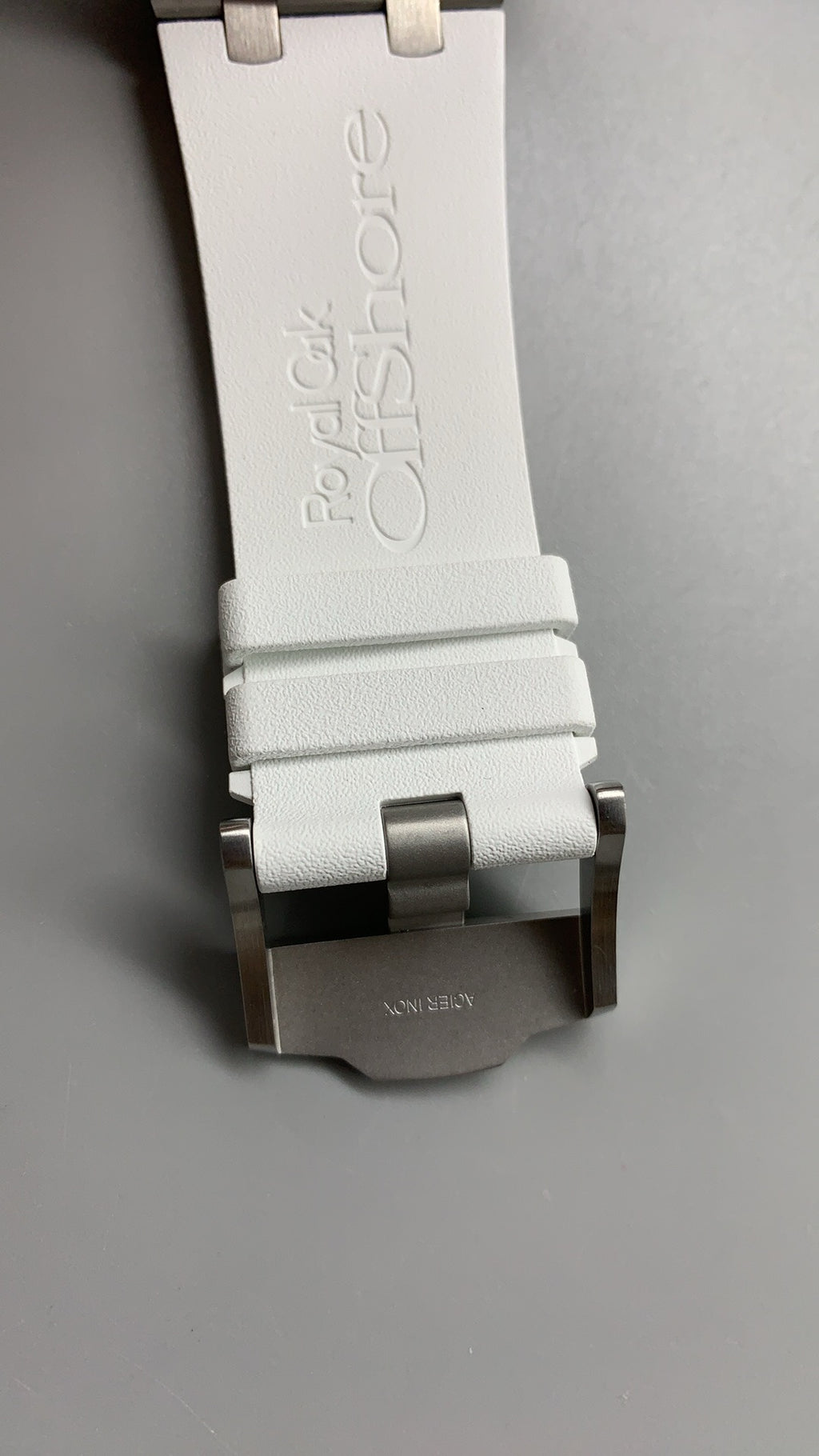 Audemars Piguet Royal Oak Offshore Diver 15710ST | 42MM | Stainless Steel Case | Classic Dial | Automatic Movement Cal.3120