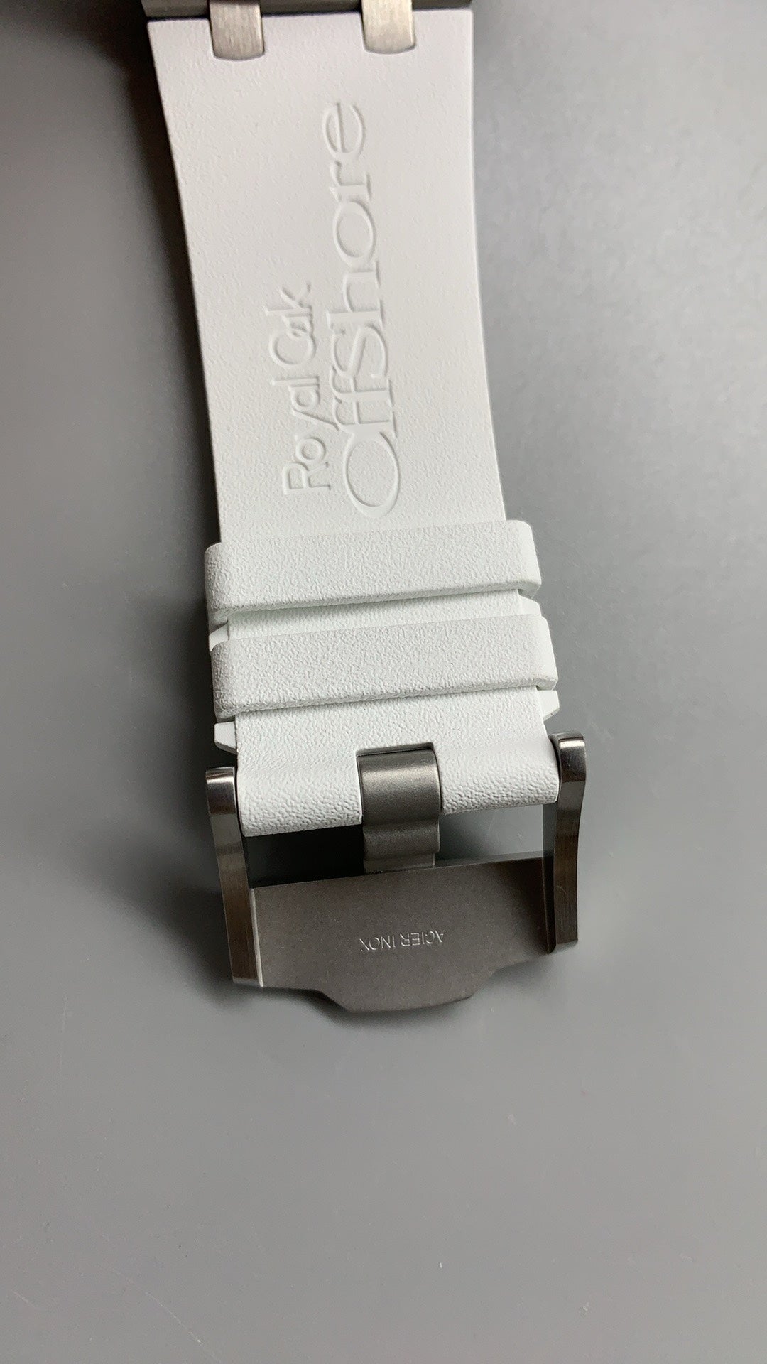 Audemars Piguet Royal Oak Offshore Diver 15710ST | 42MM | Stainless Steel Case | Classic Dial | Automatic Movement Cal.3120