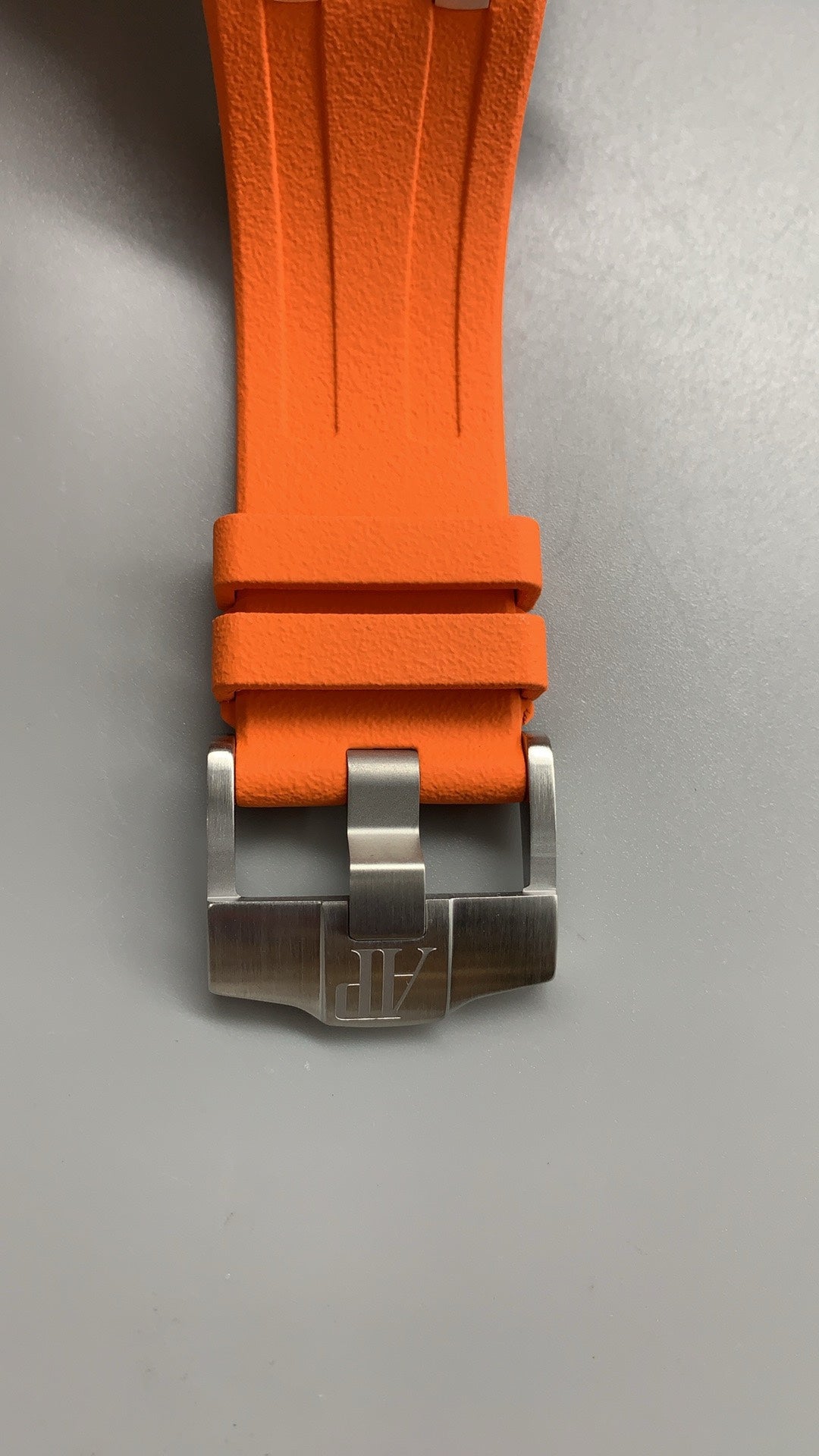 Audemars Piguet Royal Oak Offshore Diver 15710ST | 42MM | Stainless Steel Case | Orange Dial | Orange Rubber Strap | Automatic Movement Cal.3120