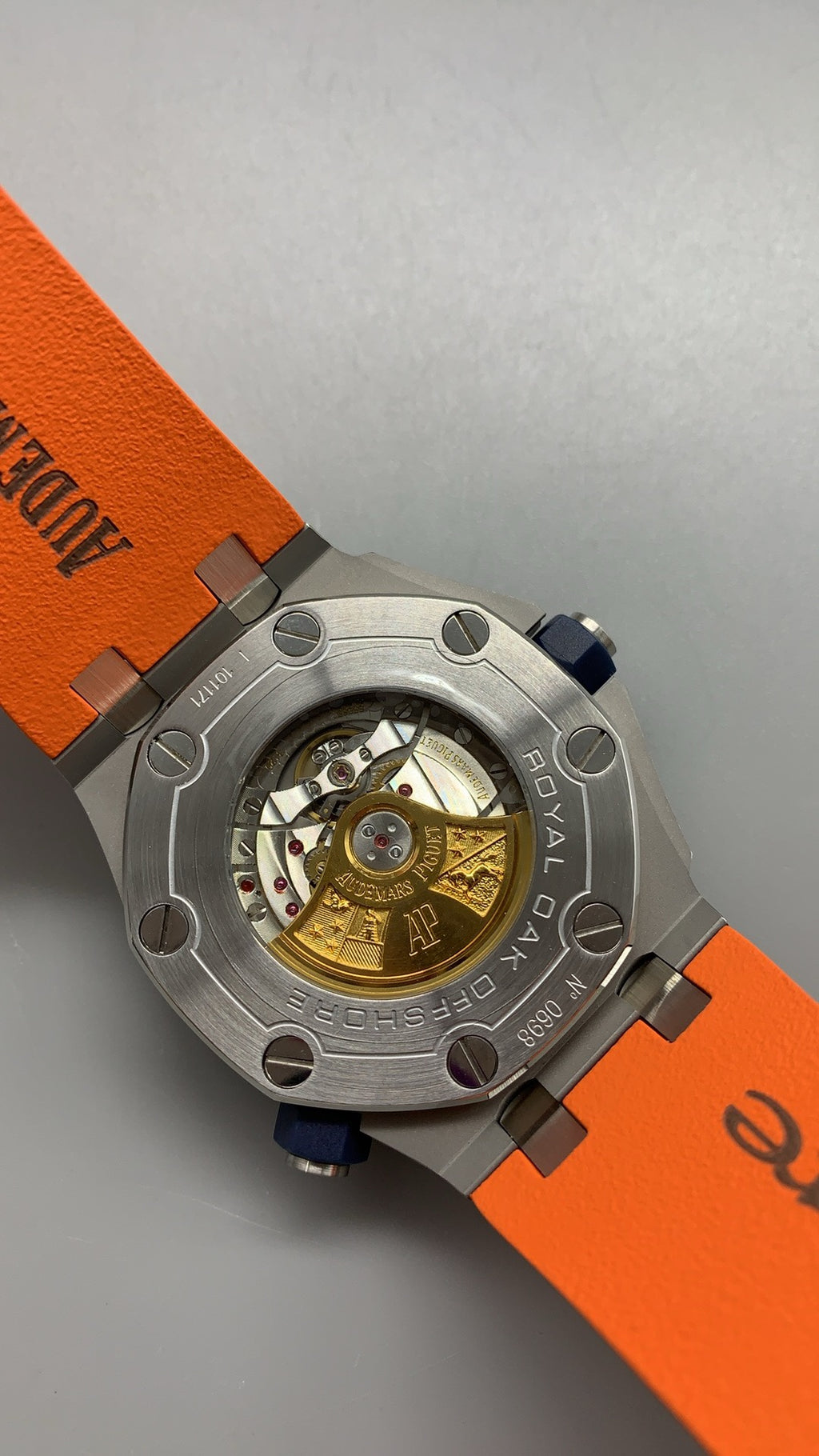 Audemars Piguet Royal Oak Offshore Diver 15710ST | 42MM | Stainless Steel Case | Orange Dial | Orange Rubber Strap | Automatic Movement Cal.3120