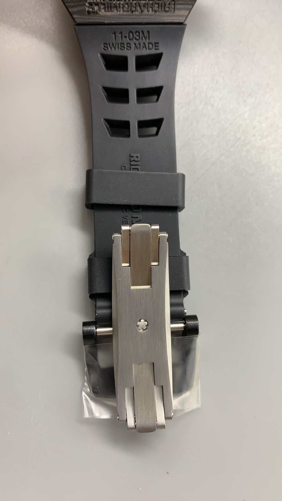 Richard Mille RM66 | 42MM | ตัวเรือนไทเทเนียมเกรด 5 + เคลือบ PVD สีโรสโกลด์ | หน้าปัดรูปมือโครงกระดูก (Skeleton Hand) | กลไกไขลานมือ Flying Tourbillon