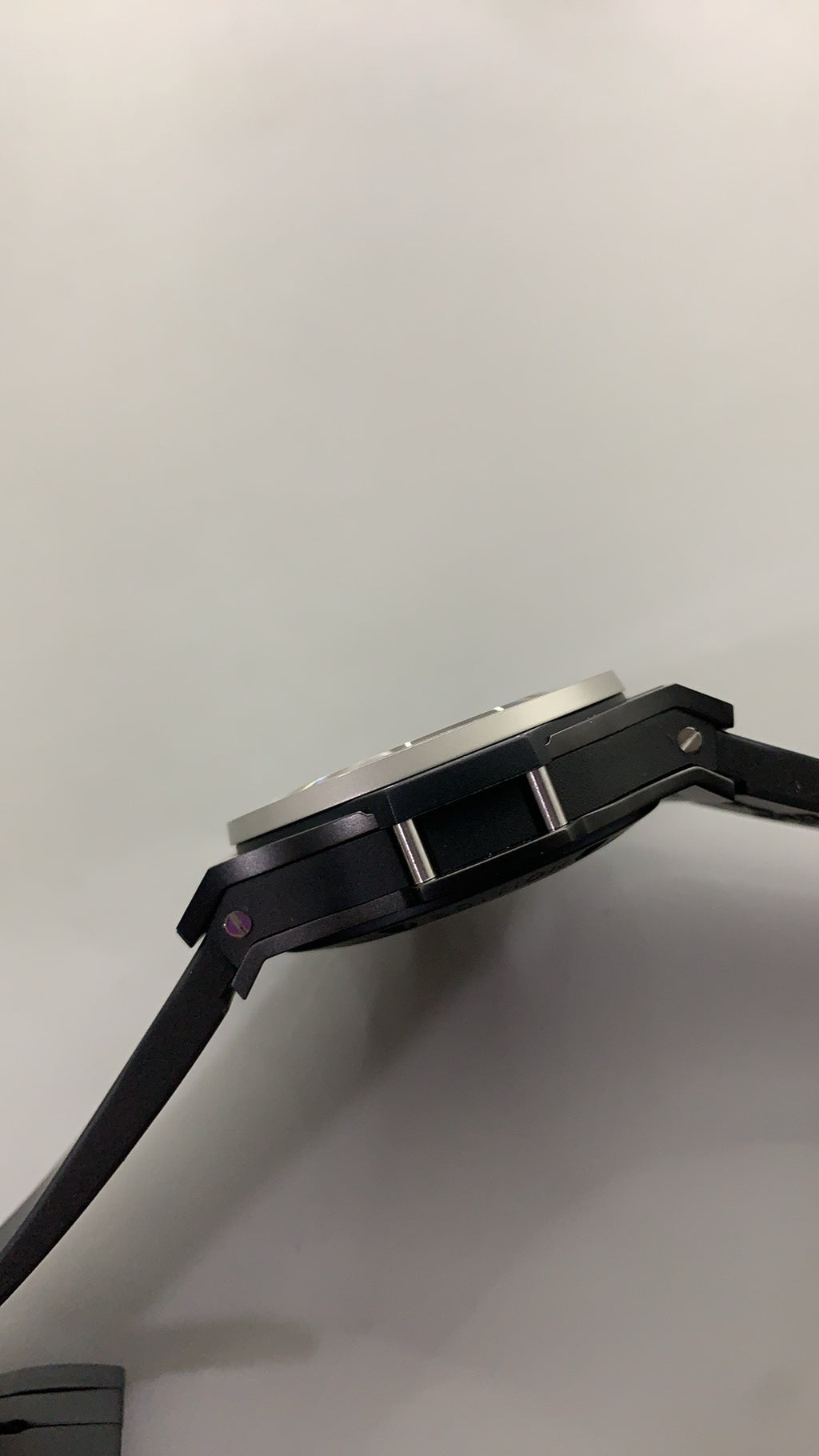 Hublot Big Bang Chronograph | 44MM | ตัวเรือนไทเทเนียม/สแตนเลสสตีล | หน้าปัดสเกเลตัน | จับเวลา Chronograph | กลไกอัตโนมัติ HUB4100