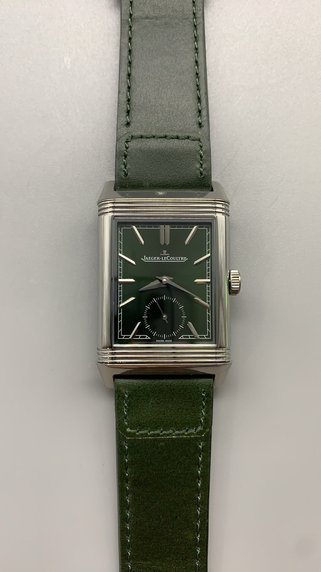 Jaeger-LeCoultre Reverso Tribute Small Seconds | 45.6×27.4MM | Stainless steel case | Green dial | Green alligator strap | Manual winding movement Cal.822/2