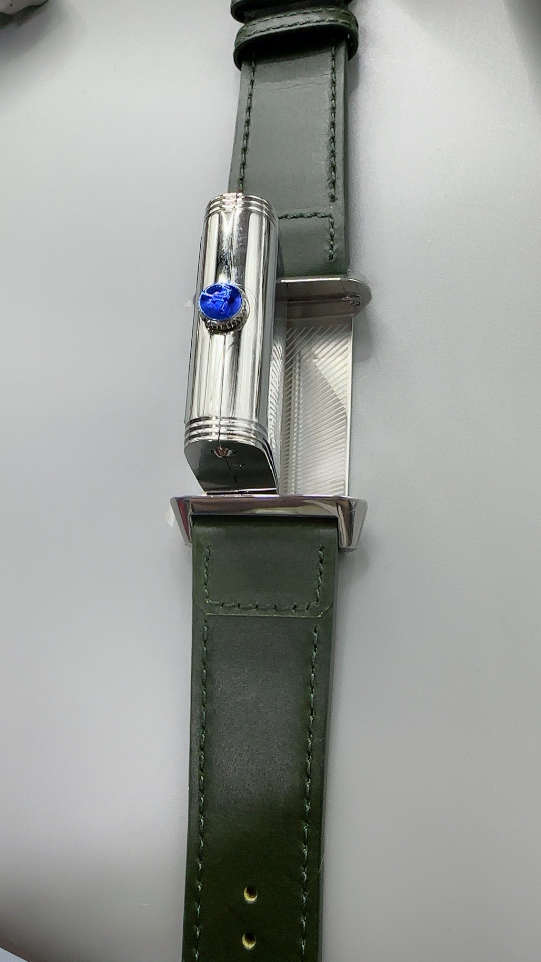 Jaeger-LeCoultre Reverso Tribute Small Seconds | 45.6×27.4MM | Stainless steel case | Green dial | Green alligator strap | Manual winding movement Cal.822/2