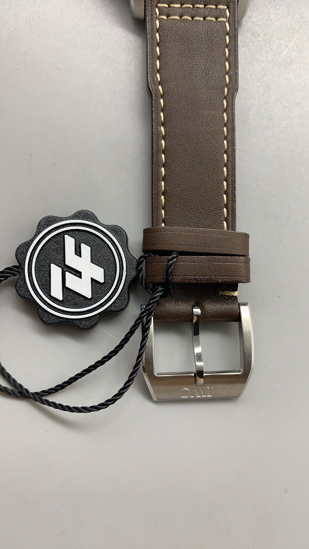 IWC Pilot’s Chronograph | 41MM | หน้าปัดสีดำ | สายหนังสีน้ำตาล