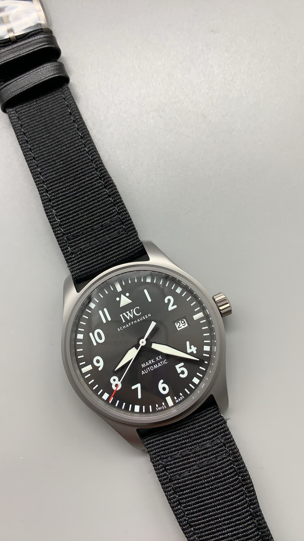 IWC Mark XX | 40MM | ตัวเรือนไทเทเนียม | น้ำหนักเบา แข็งแรง