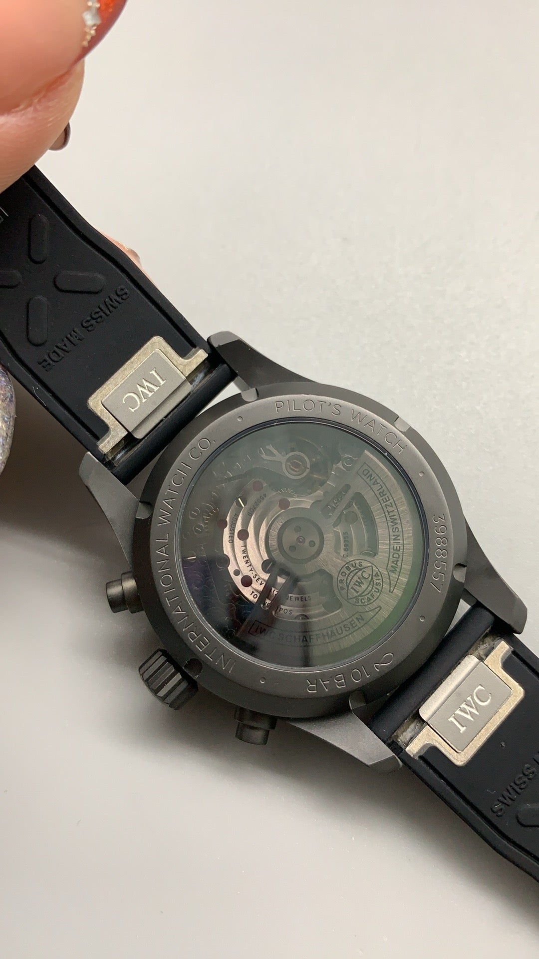 IWC Pilot’s Watch Chronograph Top Gun | 44.5MM | ตัวเรือนเซรามิกสีดำ | สายยางสีดำ | กลไกอัตโนมัติ