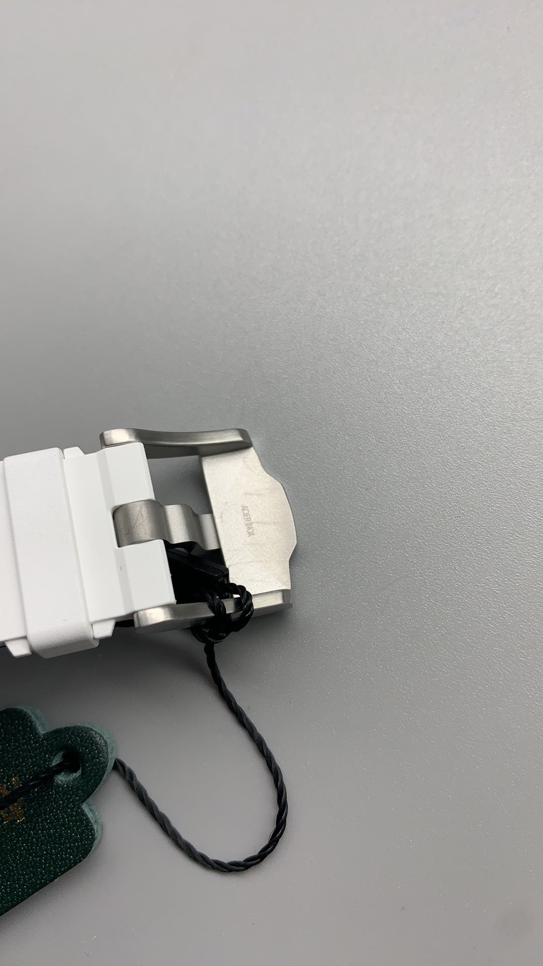 Audemars Piguet Royal Oak Offshore 67540SK.ZZ.A010CA.01 | 37MM | Stainless steel case | Diamond-set bezel | White dial | White rubber strap | Automatic movement Cal.3126