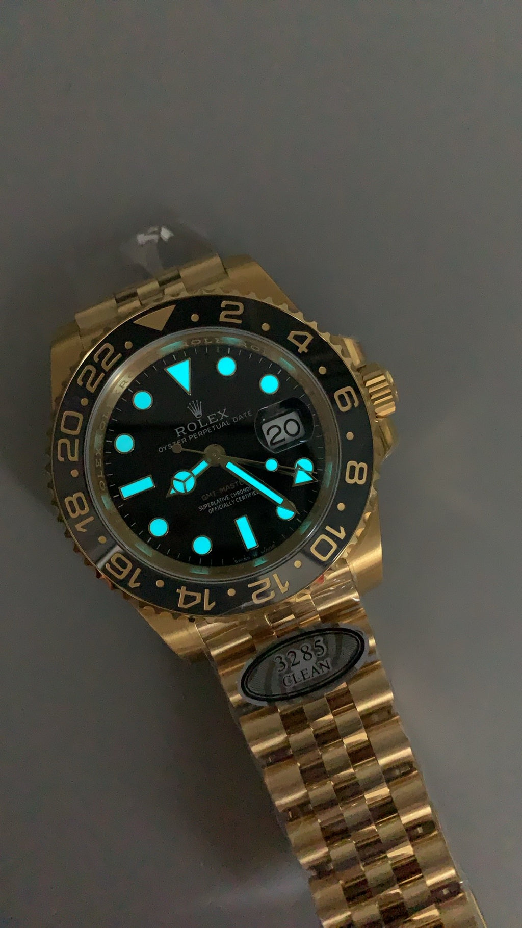Rolex GMT-Master II 40MM | ขอบเซรามิกสีดำ-เทา (ขอบไข่เยี่ยวม้า) | ตัวเรือนสแตนเลสเคลือบสีทอง PVD | กลไกอัตโนมัติ Cal.3285
