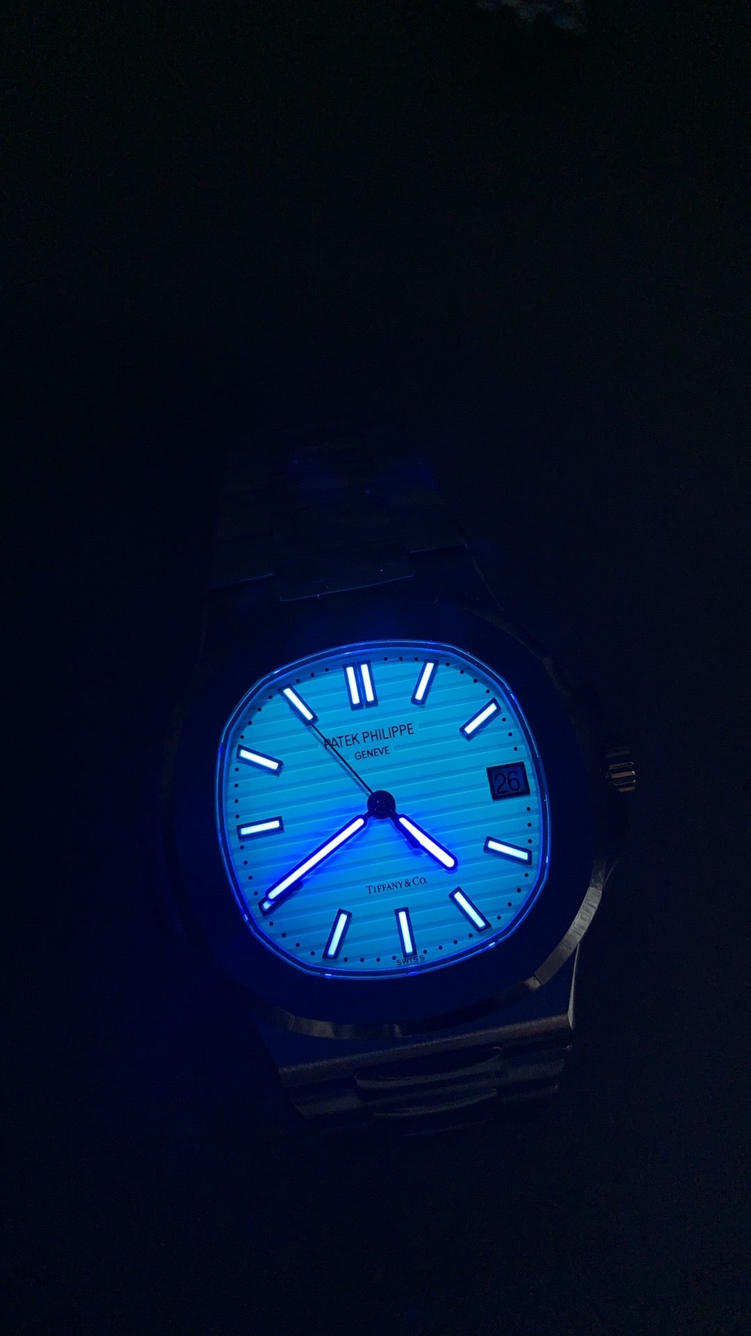 Patek Philippe Nautilus 5711 | 40MM | หน้าปัดสีฟ้า Tiffany | ตัวเรือนสแตนเลสสตีล | กลไกอัตโนมัติ Cal.324 S C