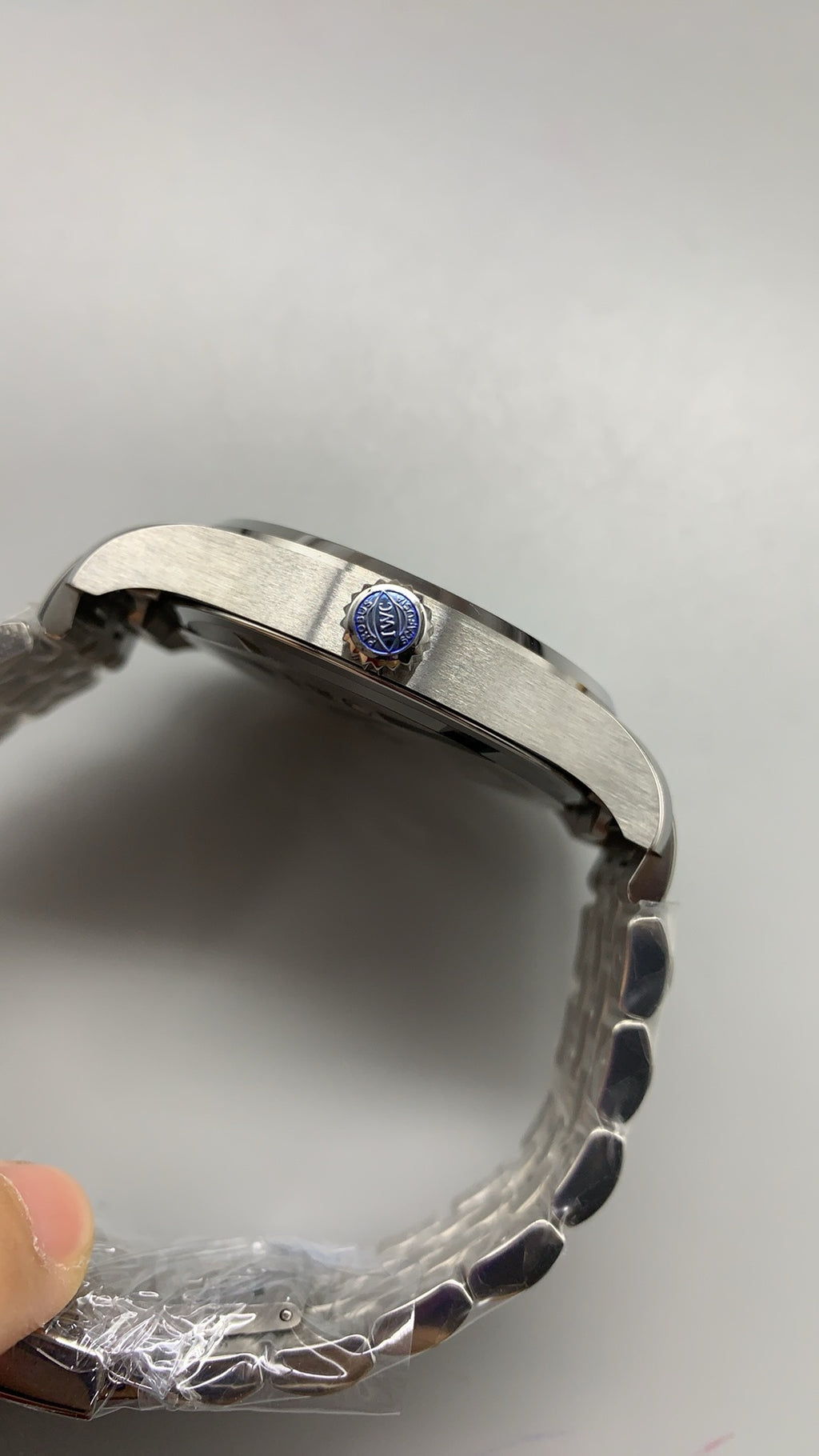 IWC Pilot’s Watch Mark XX | 40MM | ตัวเรือนสเตนเลสสตีล | หน้าปัดสีขาว | สายหนังวัว | กลไกอัตโนมัติ Cal.32111