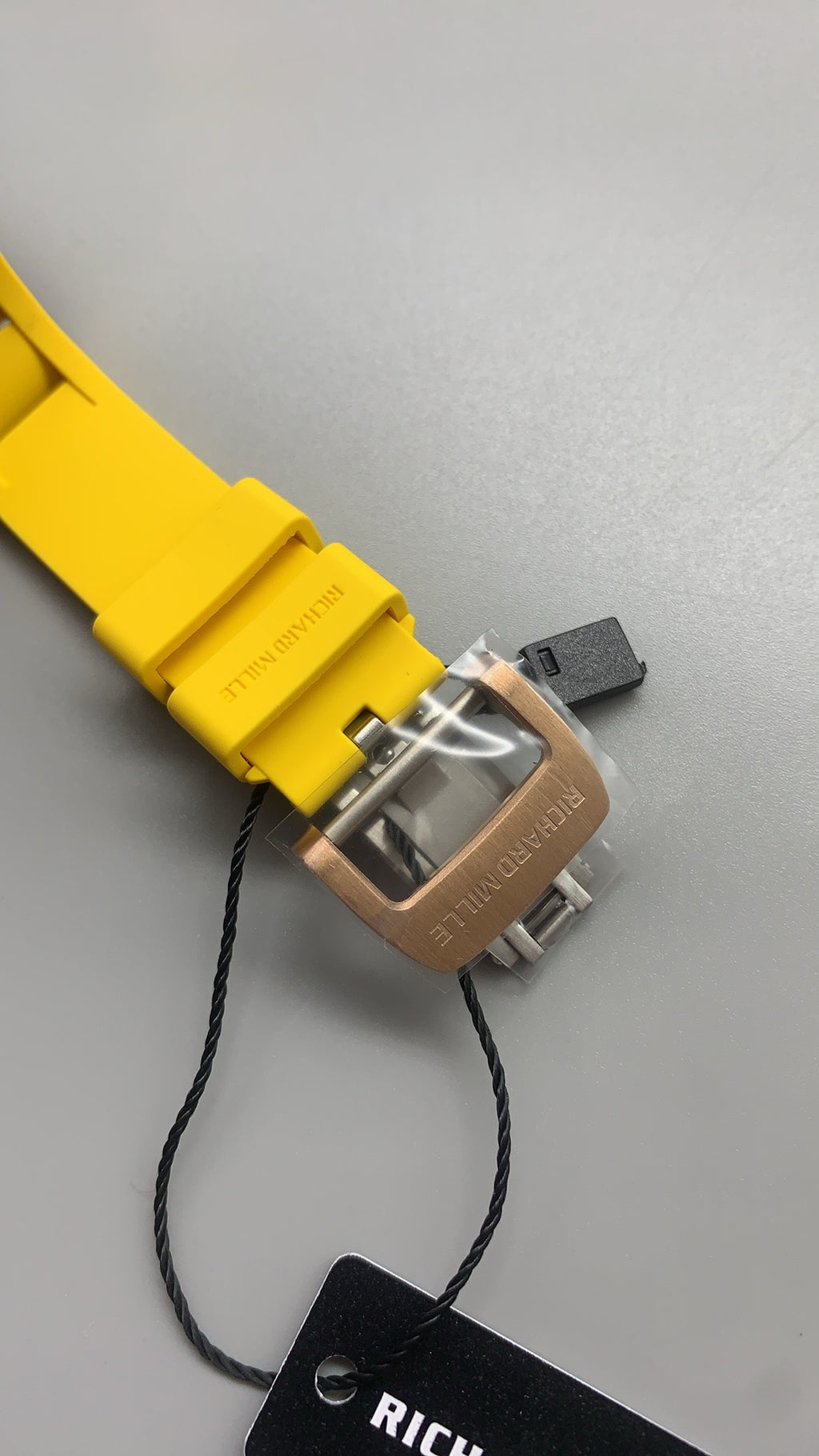 Richard Mille RM88 Smiley | 42.3MM | ตัวเรือนไวท์โกลด์เคลือบ PVD สีทอง | หน้าปัดตกแต่งลาย Smiley | กลไกอัตโนมัติ CRMT7