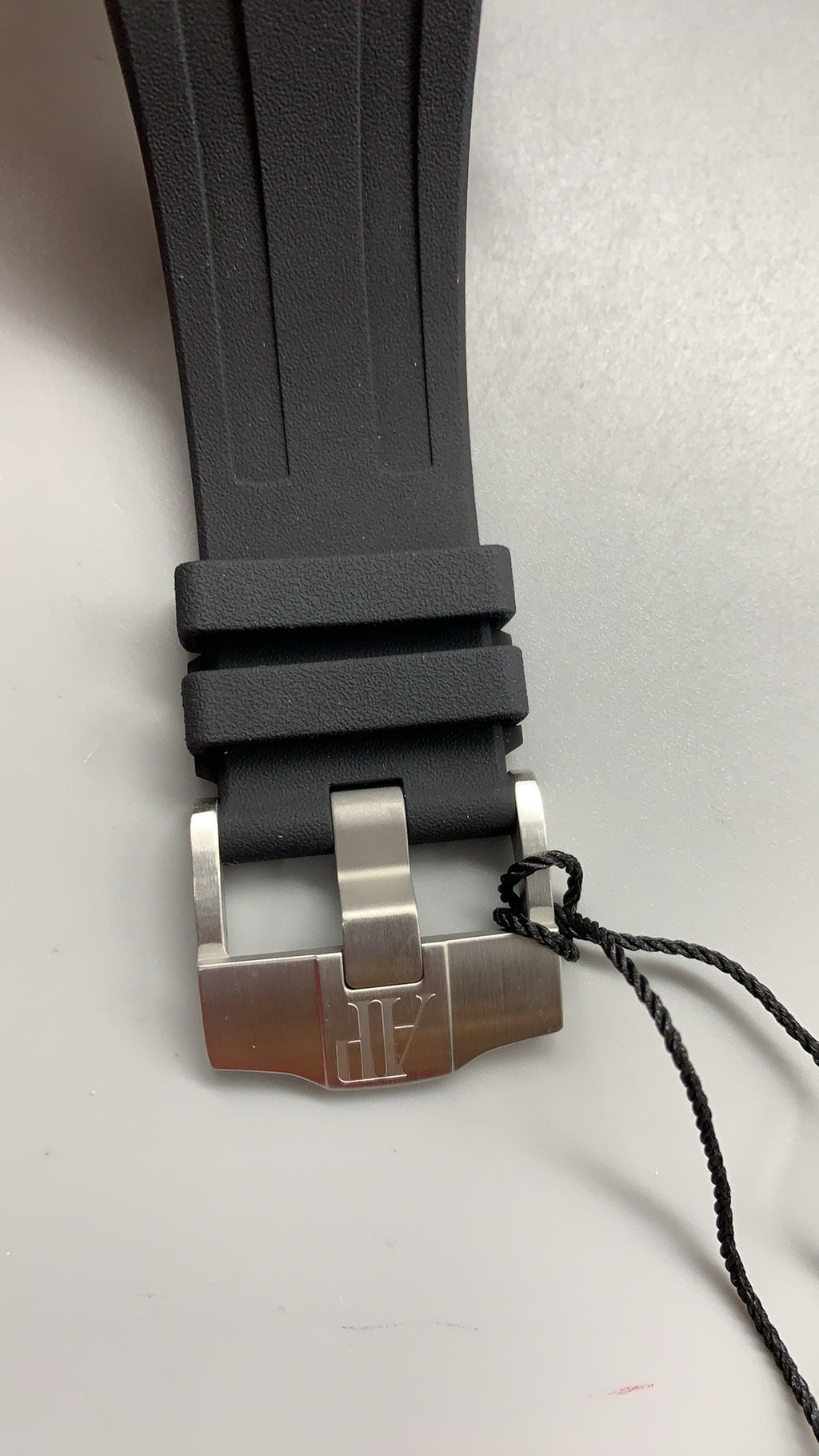 Audemars Piguet Royal Oak Offshore Diver 15710ST | 42MM | Stainless Steel Case | Classic Black Dial | Automatic Movement Cal.3120