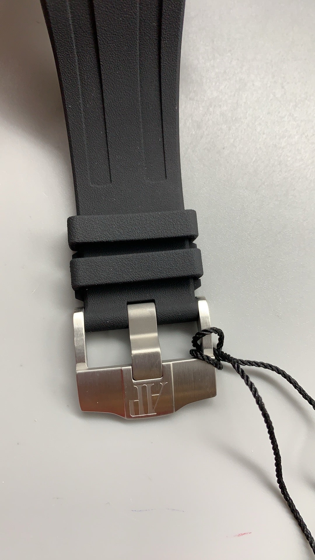 Audemars Piguet Royal Oak Offshore Diver 15710ST | 42MM | Stainless Steel Case | Classic Black Dial | Automatic Movement Cal.3120