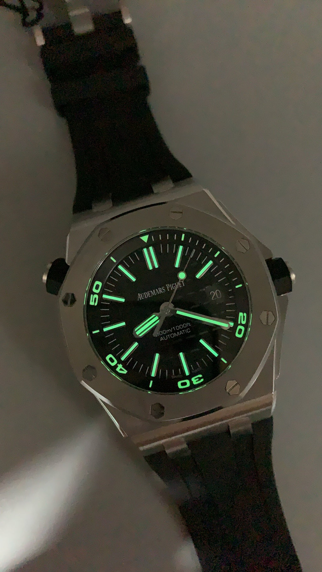 Audemars Piguet Royal Oak Offshore Diver 15710ST | 42MM | Stainless Steel Case | Classic Black Dial | Automatic Movement Cal.3120