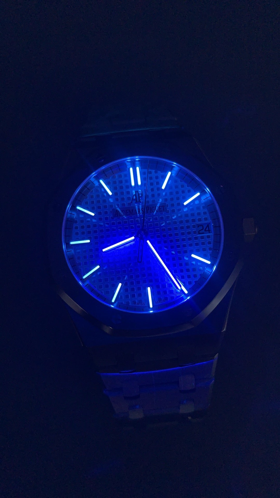 Audemars Piguet Royal Oak 15500ST | 41MM | ตัวเรือนสแตนเลสสตีล | หน้าปัดสีขาว | กลไกอัตโนมัติ Cal.4302