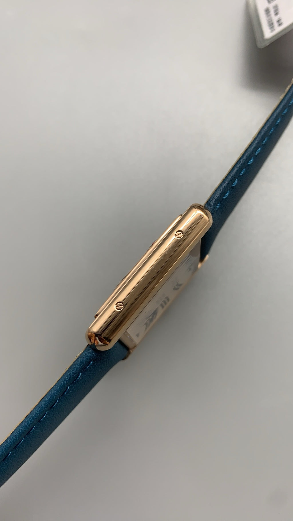 Cartier Tank Must de Cartier | ขนาดกลาง 33×25 มม. | สีโรสโกลด์ | ควอตซ์ (Quartz)