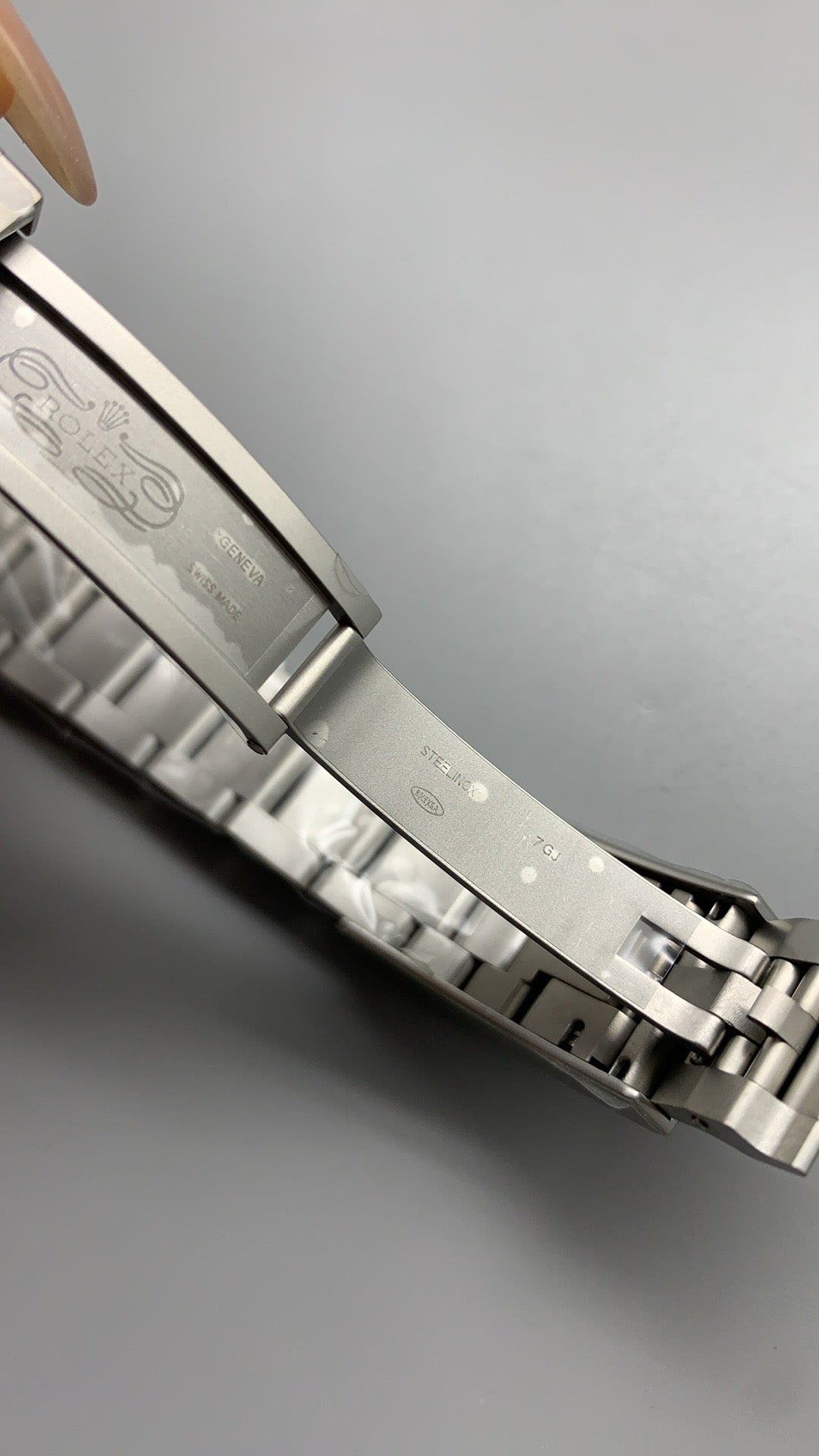 Rolex Submariner DIW 40MM | หน้าปัดสีฟ้า Tiffany | ตัวเรือนไทเทเนียม | กลไกอัตโนมัติ Cal.3135