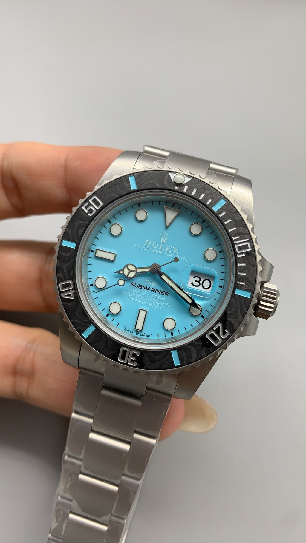 Rolex Submariner DIW 40MM | หน้าปัดสีฟ้า Tiffany | ตัวเรือนไทเทเนียม | กลไกอัตโนมัติ Cal.3135