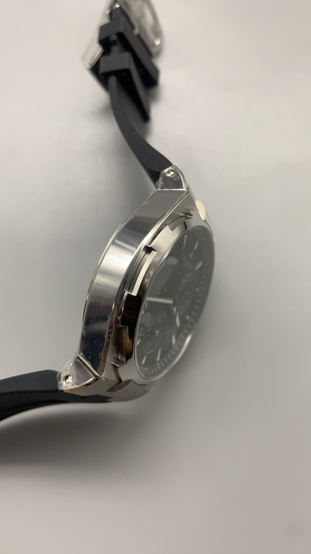 Vacheron Constantin Overseas Chronograph 47450 | 42MM | ตัวเรือนสแตนเลสสตีล | ฟังก์ชันจับเวลา | หน้าปัดสีน้ำเงิน | กลไกอัตโนมัติ Cal.1137