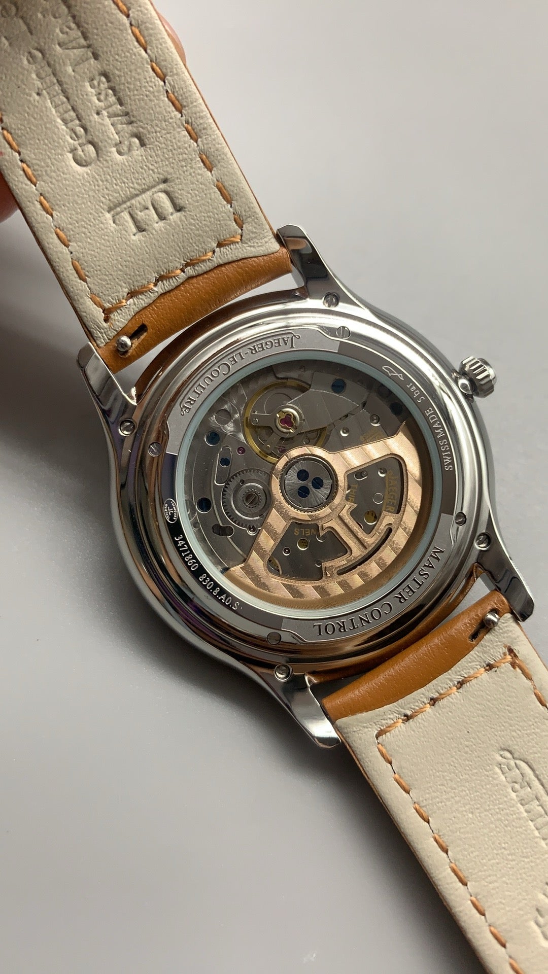 Jaeger-LeCoultre Master Control Date | 40MM | Stainless Steel Case | Date Function | Silver Dial | Light Brown Calfskin Strap | Automatic Movement Cal.899