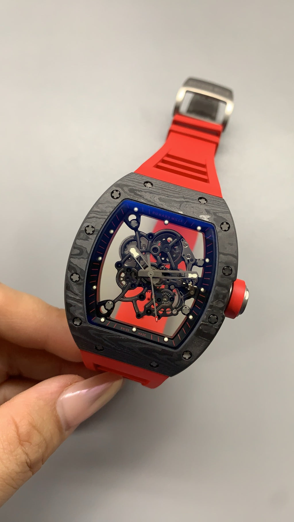 Richard Mille RM055 | 42MM | ตัวเรือนคาร์บอนไฟเบอร์ NTPT + โครงไทเทเนียม | หน้าปัดสเกเลตัน | กลไกไขลานมือ RMUL2