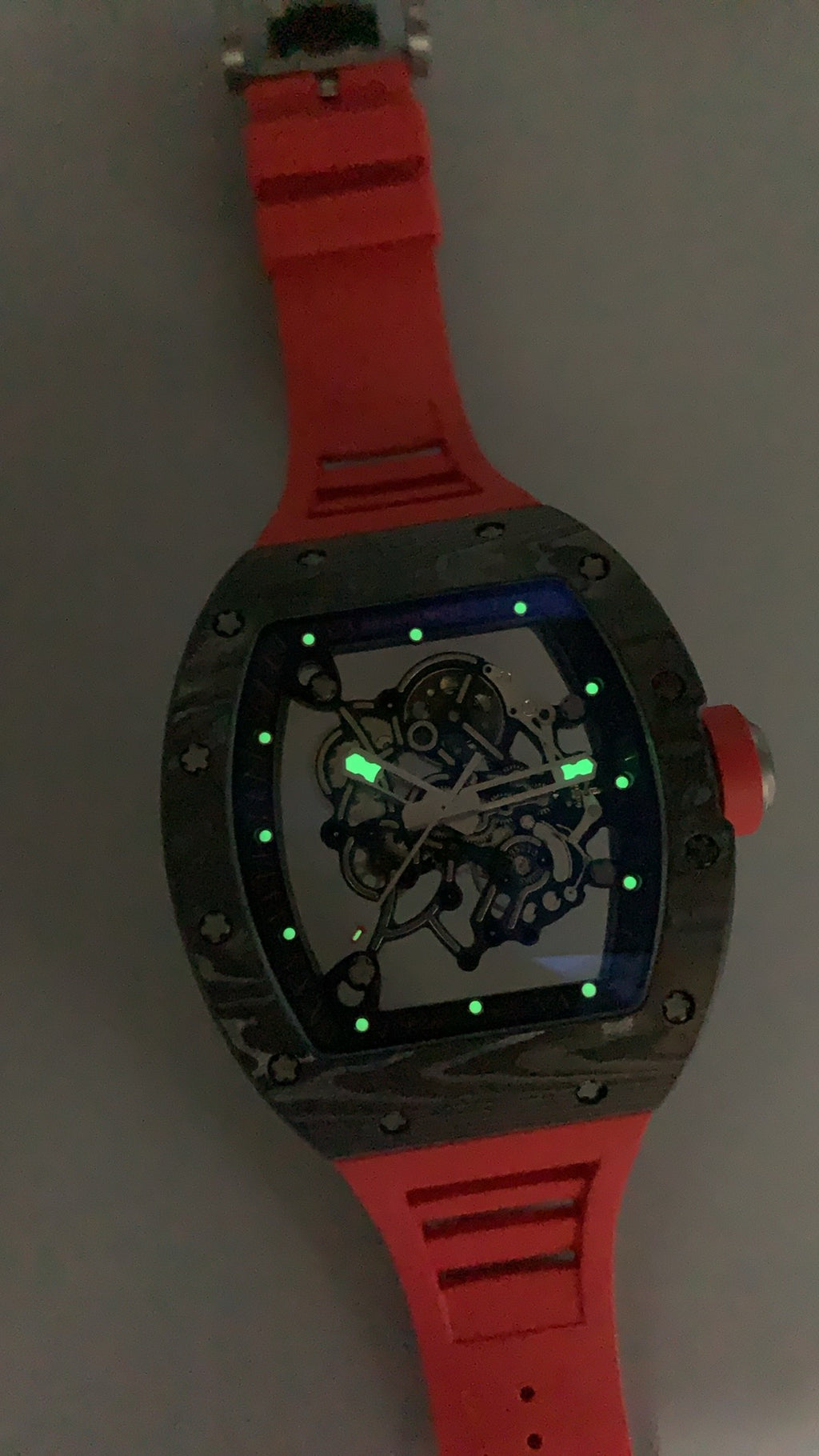 Richard Mille RM055 | 42MM | ตัวเรือนคาร์บอนไฟเบอร์ NTPT + โครงไทเทเนียม | หน้าปัดสเกเลตัน | กลไกไขลานมือ RMUL2