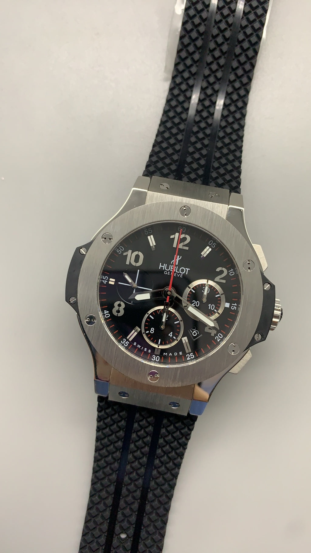 Hublot Big Bang Chronograph | 44MM | ตัวเรือนไทเทเนียม/สแตนเลสสตีล | หน้าปัดสเกเลตัน | จับเวลา Chronograph | กลไกอัตโนมัติ HUB4100