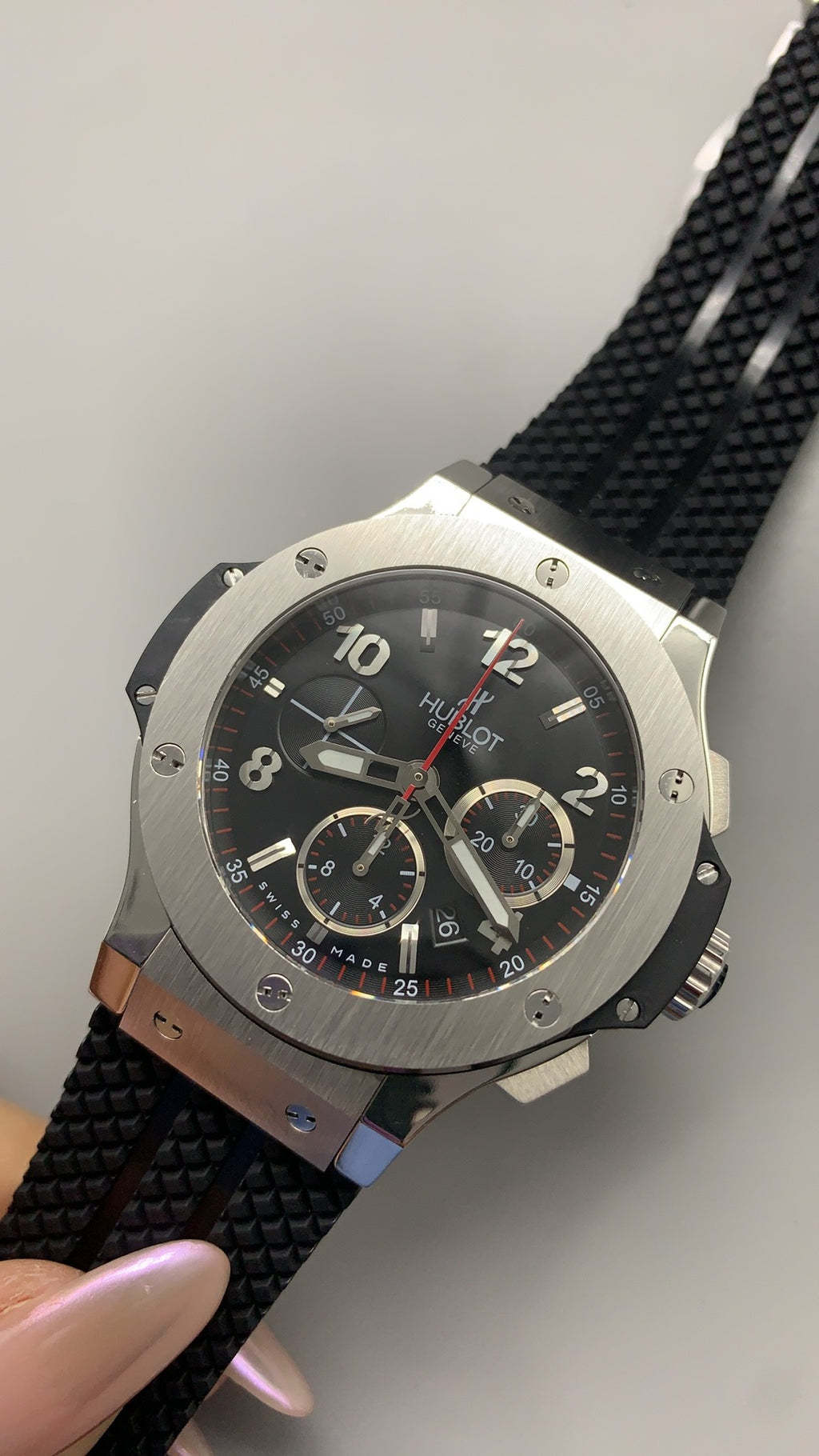 Hublot Big Bang Chronograph | 44MM | ตัวเรือนไทเทเนียม/สแตนเลสสตีล | หน้าปัดสเกเลตัน | จับเวลา Chronograph | กลไกอัตโนมัติ HUB4100