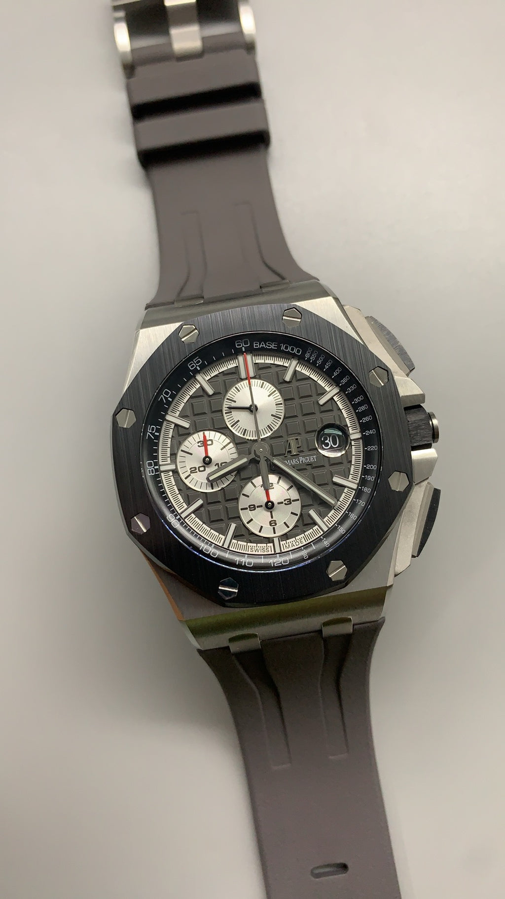 Audemars Piguet Royal Oak Offshore 26420ST | 43MM | ตัวเรือนสแตนเลสสตีล | หน้าปัดสีเทา | จับเวลา Chronograph | กลไกอัตโนมัติ Cal.4401