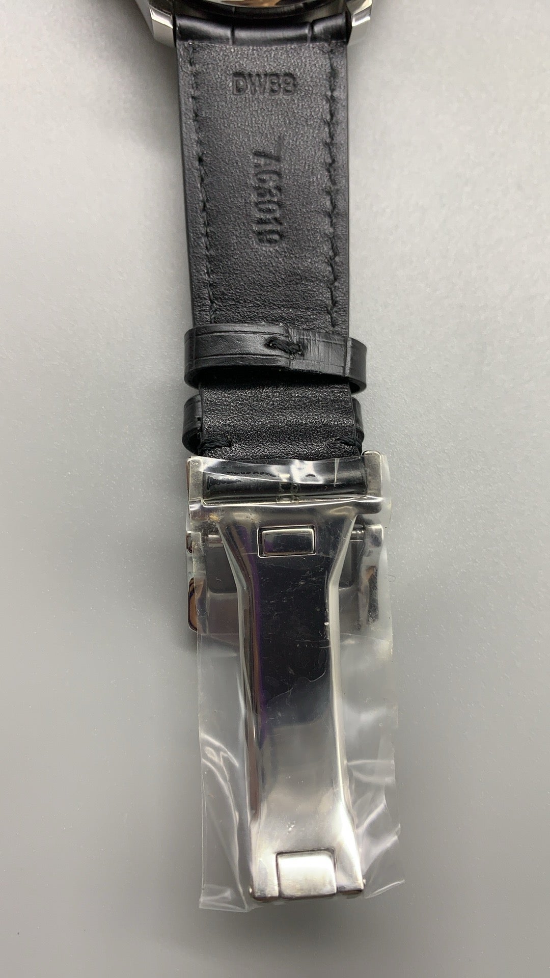 IWC Portugieser Automatic 7 Days | 42.3MM | ตัวเรือนสแตนเลสสตีล | พลังงานสำรอง 7 วัน | หน้าปัดสีเขียว | สายหนังจระเข้สีดำ | กลไกอัตโนมัติ Cal.52010