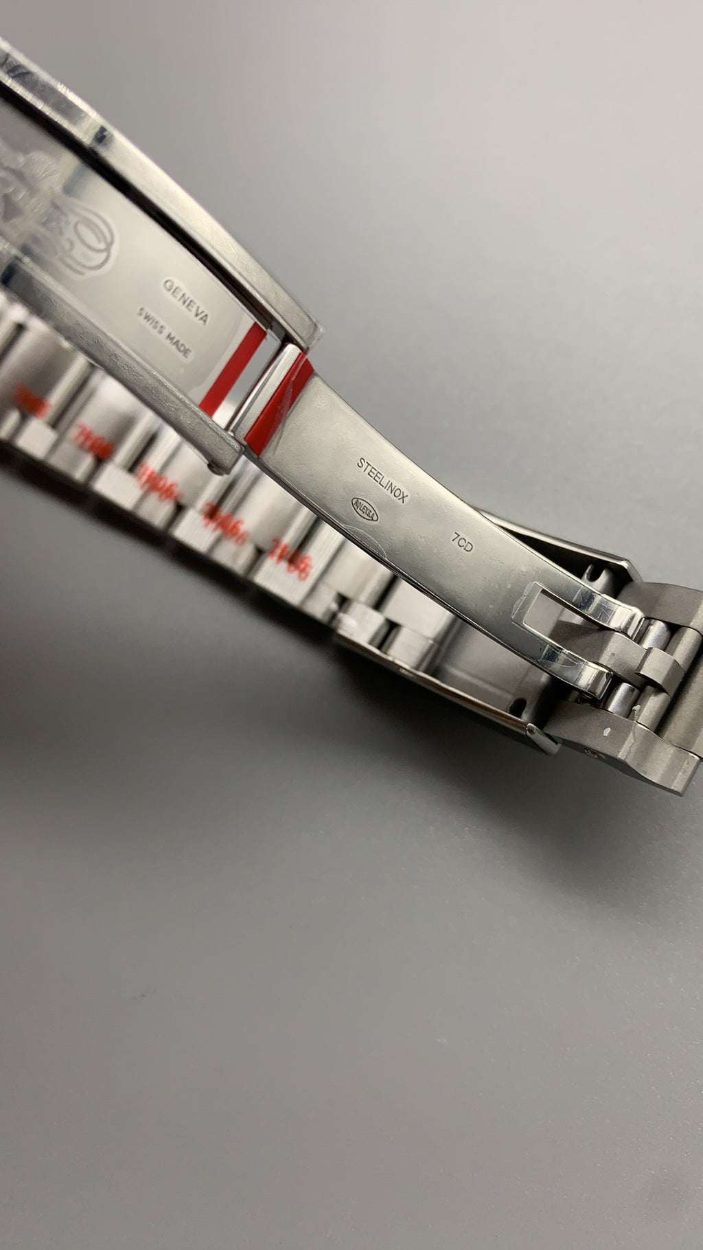 Rolex Daytona 40MM | หน้าปัดสีดำ | ตัวเรือนสแตนเลสสตีล | กลไกอัตโนมัติ Cal.4130