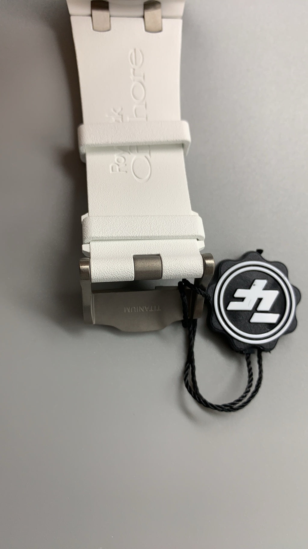 Audemars Piguet Royal Oak Offshore Diver 15707CE | 42MM | White ceramic case | White dial | Automatic movement Cal.3120