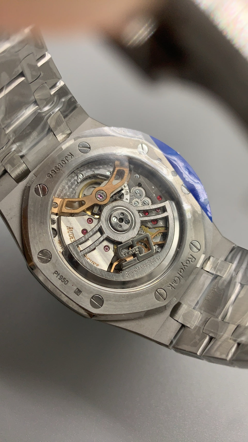 Audemars Piguet Royal Oak 16202ST | 39MM | ตัวเรือนสแตนเลสสตีล | หน้าปัดสีเขียวออโรร่า (Aurora Green) | กลไกอัตโนมัติ Cal.7121