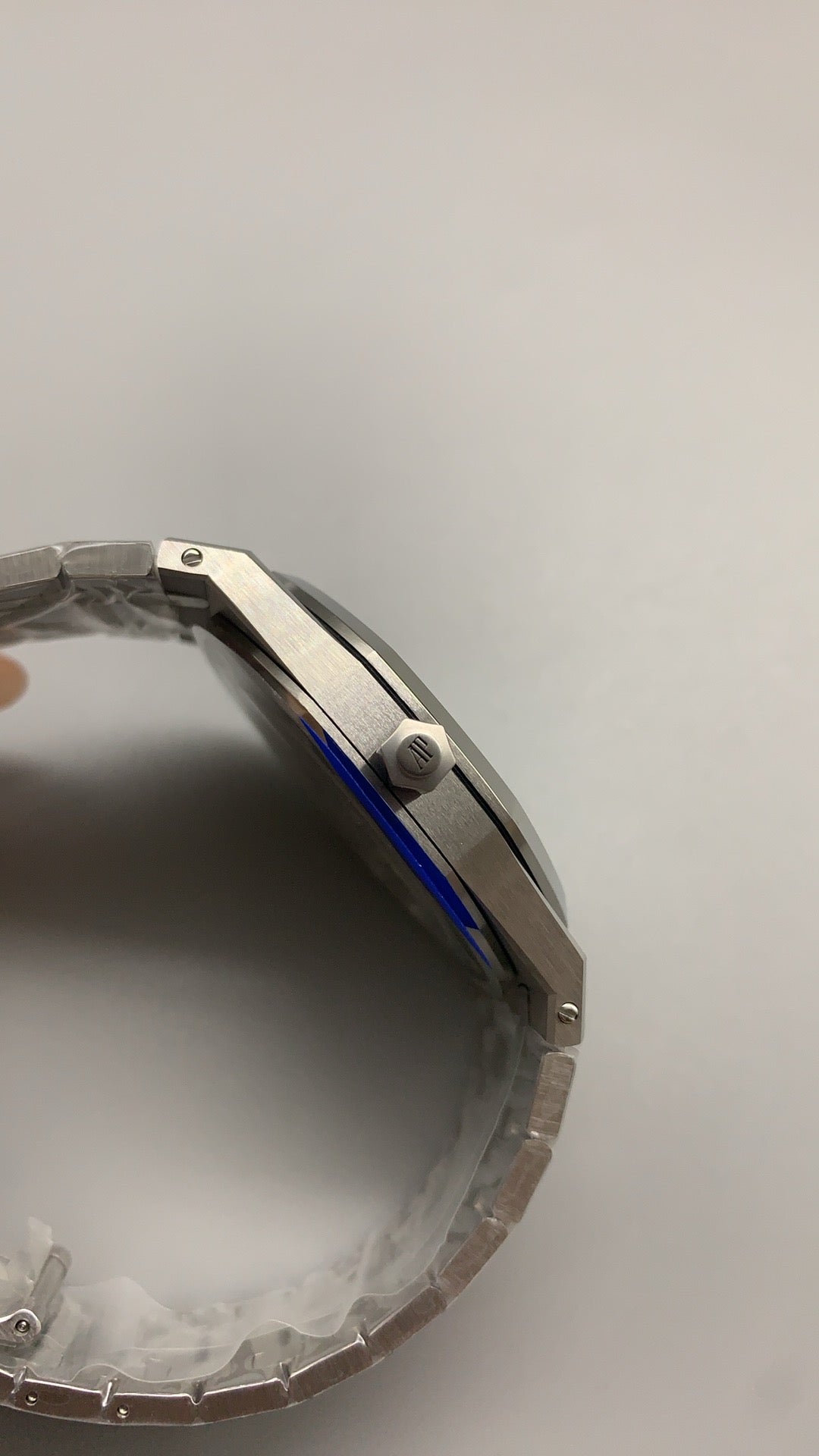 Audemars Piguet Royal Oak 16202ST | 39MM | ตัวเรือนสแตนเลสสตีล | หน้าปัดสีเขียวออโรร่า (Aurora Green) | กลไกอัตโนมัติ Cal.7121