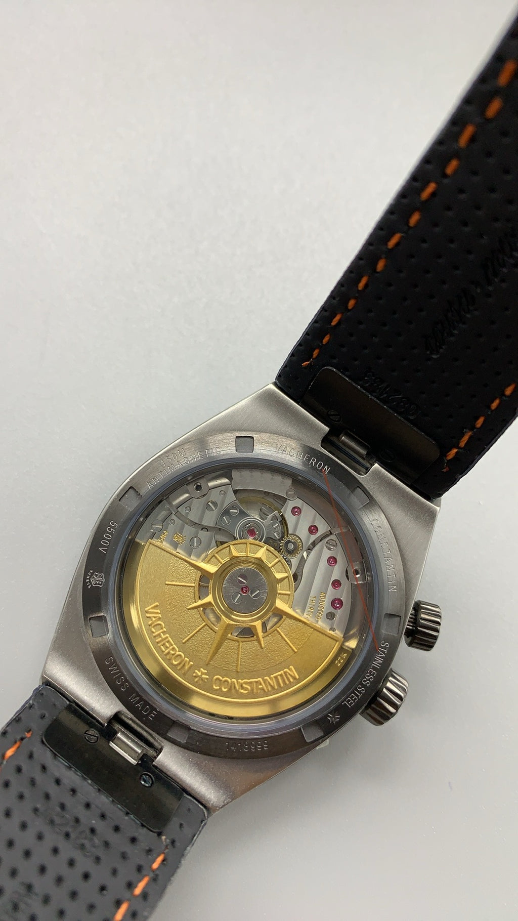 Vacheron Constantin Overseas Chronograph 5500V | 42.5MM | ตัวเรือนสแตนเลสสตีล | ฟังก์ชันจับเวลา | หน้าปัดสีน้ำเงิน | กลไกอัตโนมัติ Cal.5200