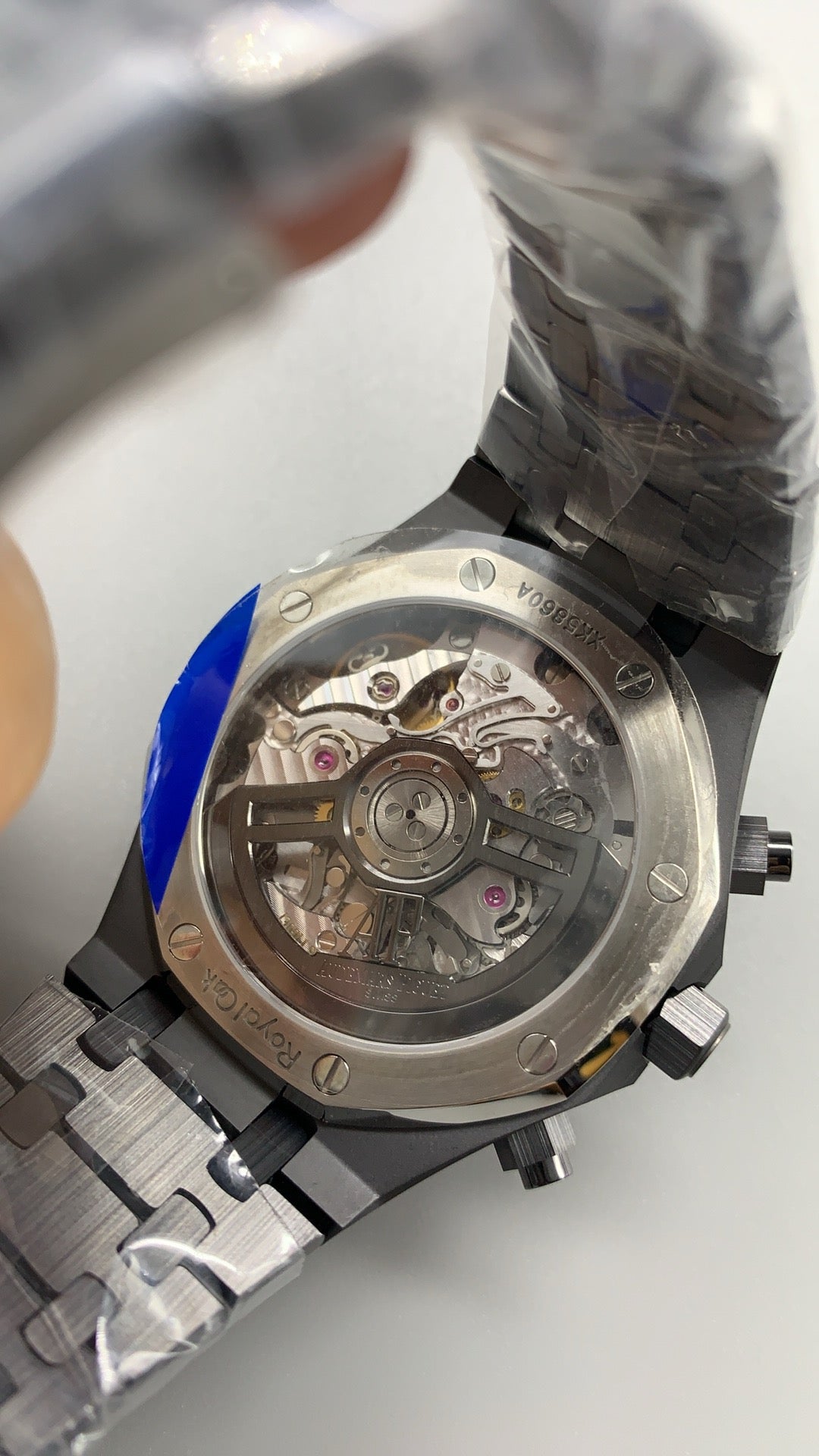 Audemars Piguet Royal Oak Offshore 26240CE | 43MM | ตัวเรือนเซรามิก | รุ่นใหม่ล่าสุด | จับเวลา Chronograph | กลไกอัตโนมัติ Cal.4401