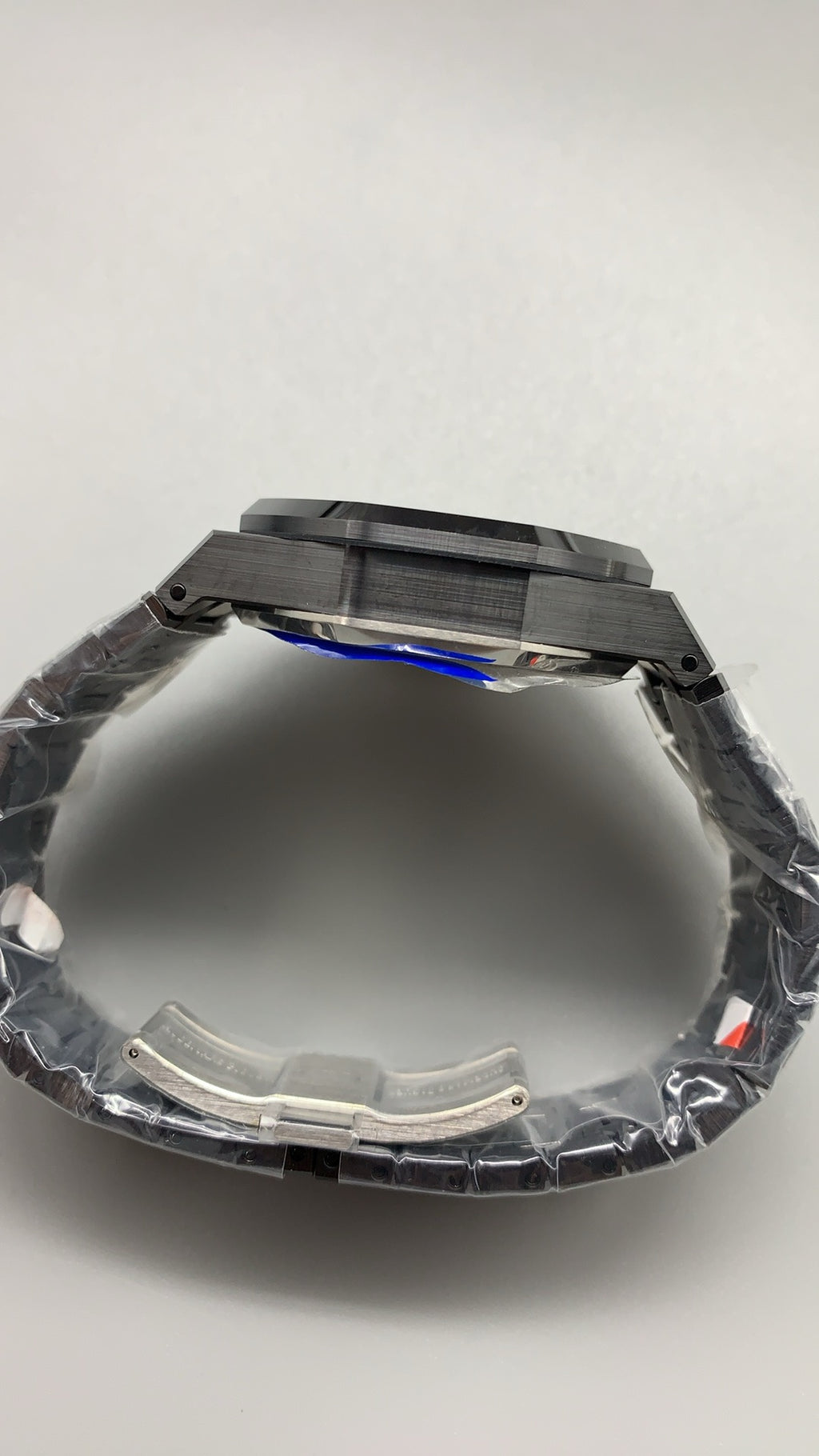 Audemars Piguet Royal Oak Offshore 26240CE | 43MM | ตัวเรือนเซรามิก | รุ่นใหม่ล่าสุด | จับเวลา Chronograph | กลไกอัตโนมัติ Cal.4401