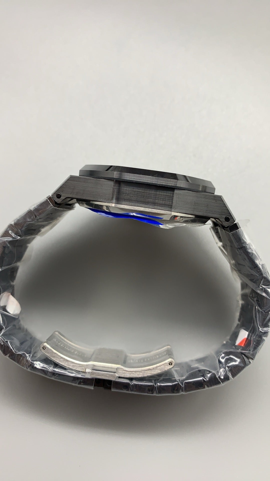 Audemars Piguet Royal Oak Offshore 26240CE | 43MM | ตัวเรือนเซรามิก | รุ่นใหม่ล่าสุด | จับเวลา Chronograph | กลไกอัตโนมัติ Cal.4401