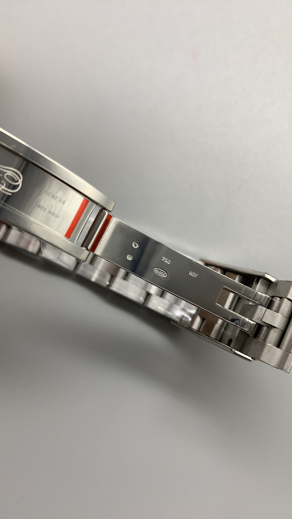 Rolex Daytona 40MM | หน้าปัดสีฟ้า (Ice Blue) | ตัวเรือนสแตนเลสเคลือบสีไวท์โกลด์ PVD