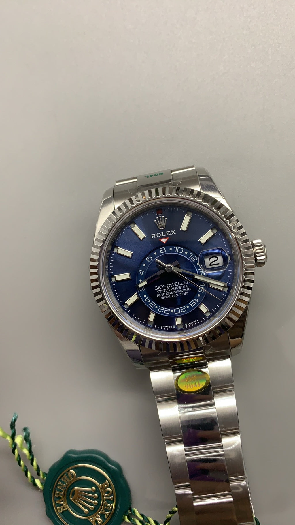 Rolex Sky-Dweller 42MM | ฟังก์ชันปฏิทินประจำปี + GMT | กลไกอัตโนมัติ Cal.9002