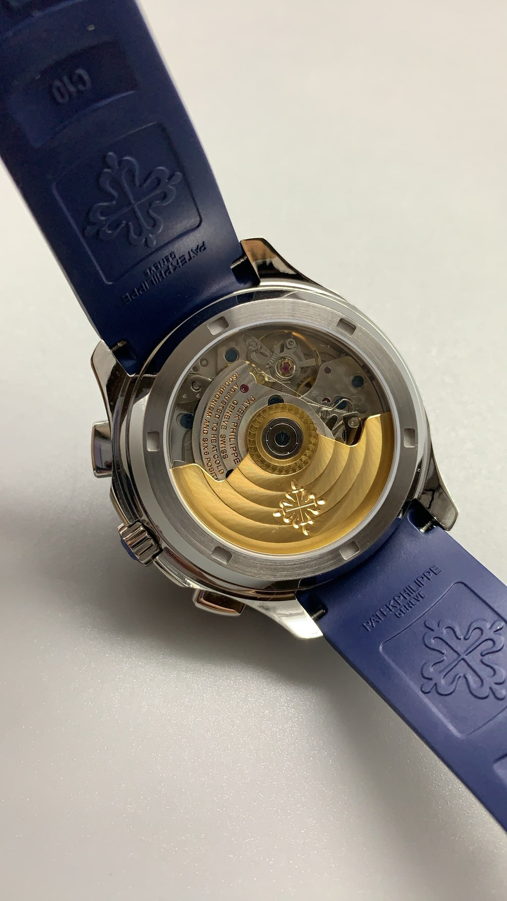 Patek Philippe Aquanaut 5968A | 42.2MM | หน้าปัดสีน้ำเงิน | โครโนกราฟจับเวลา | กลไกอัตโนมัติ Cal.CH 28-520 C