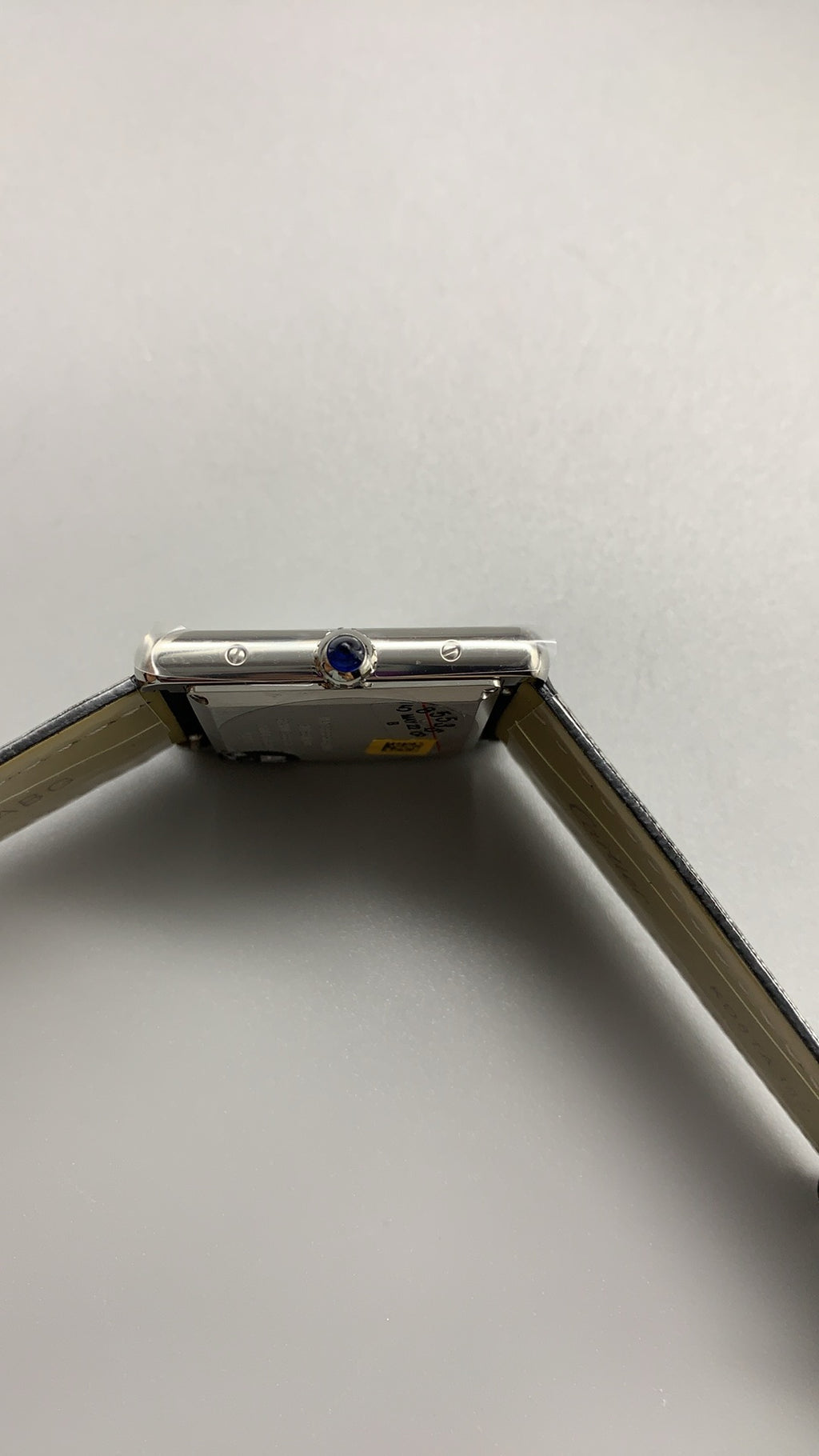 Cartier Tank Must de Cartier | ขนาดเล็ก 29×22 มม. | ควอตซ์ (Quartz)