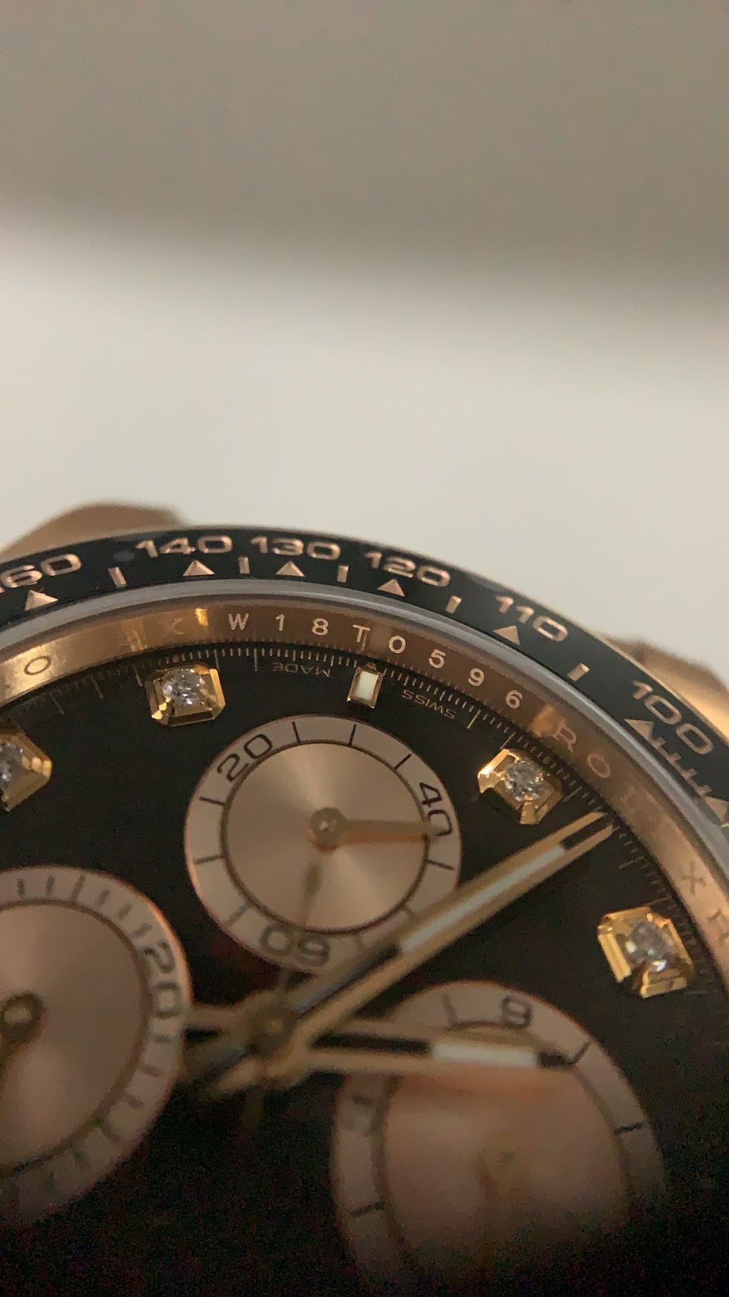 Rolex Daytona 40MM | หน้าปัดสีดำ ประดับเพชร | ตัวเรือนสแตนเลสเคลือบสีโรสโกลด์ PVD